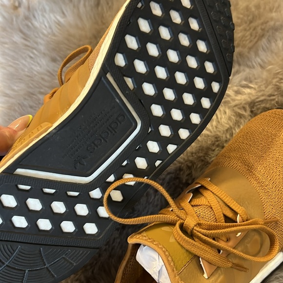 Adidas NMD R1 "Mesa" WMNS 8.5/MENS 7.5 - Picture 5 of 8